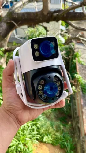 Camera de Segurança WIFI/Cabo HD Nova na Caixa