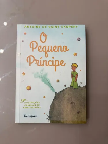 Livro O Pequeno Príncipe - Antoine de Saint-Exupéry - Veríssimo