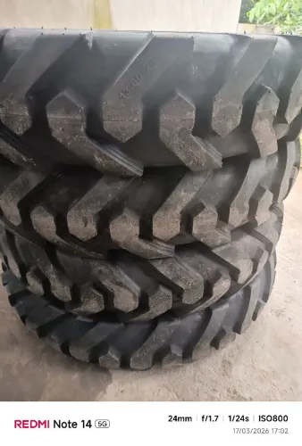 pneu para máquina pesadas
