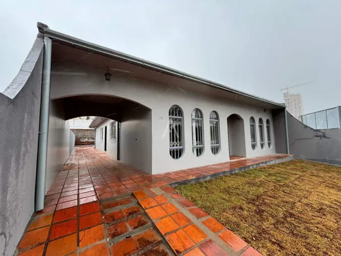Casa para locação no Centro em Cascavel Pr