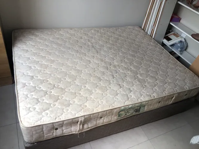 CAMA BOX DE CASAL