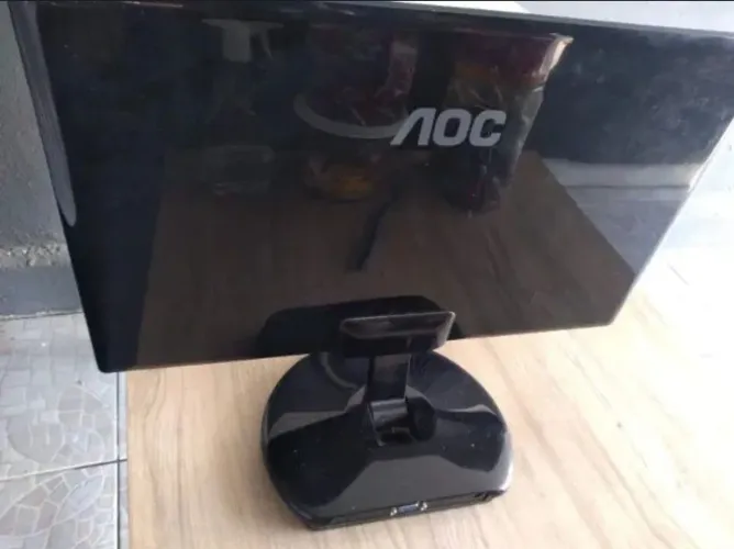 Monitor AOC 18,5 Polegadas LED LCD