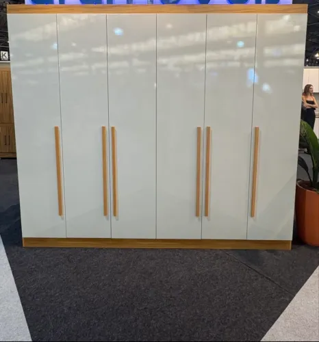 Guarda Roupa casal em MDF s282