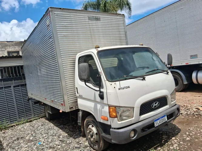 HYUNDAI HD78 3.0 EURO 3 CAMINHÃO 3/4 BÁU N IVECO DAILY