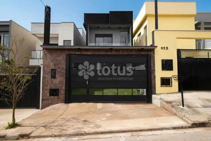 LINDO SOBRADO À VENDA NO CONDOMÍNIO NOVA JAGUARI  SANTANA DE PARNAÍBA/SP