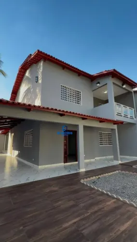 Imóvel para venda tem 281 metros quadrados com 3 quartos em Vila Lucy - Goiânia - GO