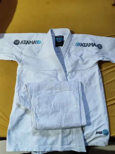 Kimono atama A4 ( usado 1 Vez)