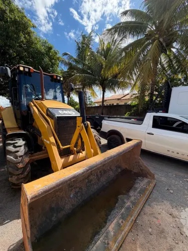 Retrô cavadeiras caterpila