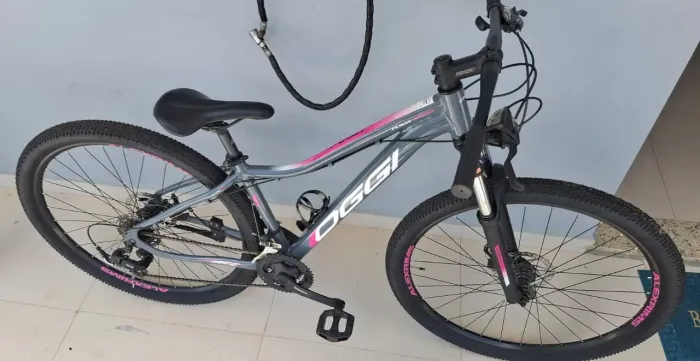 Bicicleta OGGI, aro 29. Usada