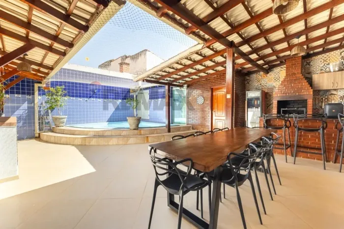 Casa Moderna com Lazer completo 5 quartos QSB 16 TAGUATINGA SUL