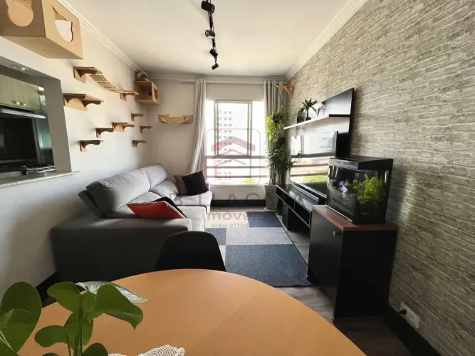Apartamento a venda com 2 quartos e 1 vaga de garagem