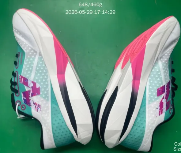 Tênis New Balance Fuelcell Supercomp Elite V4
