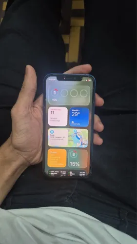iPhone 12 traseira trincada