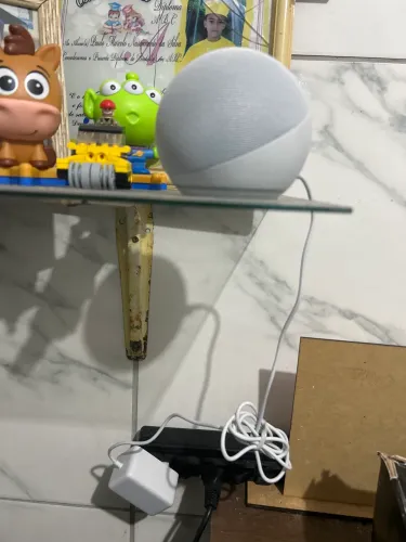Alexa com lâmpada inteligente