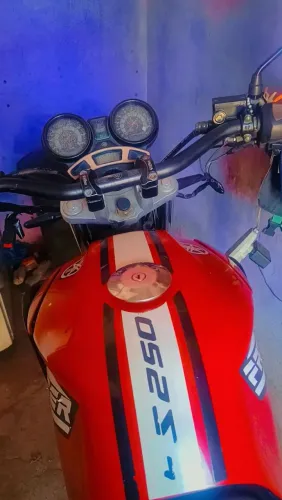Fazer YS 250CC Ano 2010