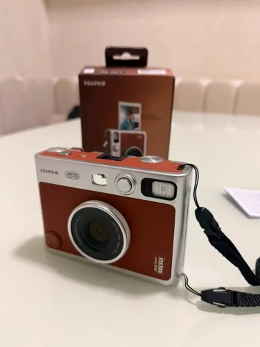 Câmera Instax Mini Evo Coffee Brown