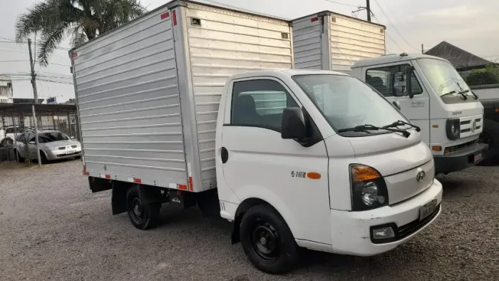 hYUNDAI HR