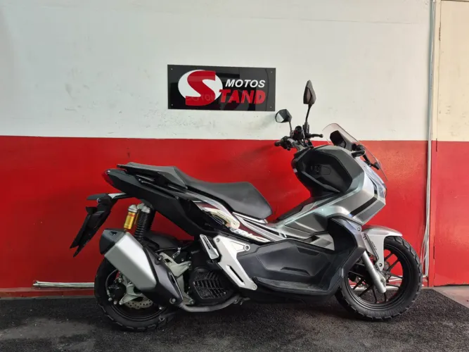 Honda ADV 150 cc 
