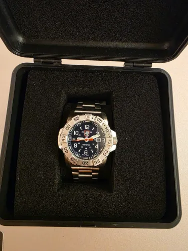 Luminox Navy SEAL Steel XS.3252 / 3250 Series
