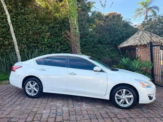Nissan Altima SL 2.5 16V 4P Aut. 2014
