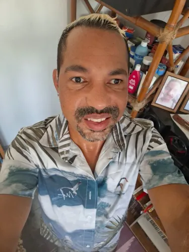 Auxiliar de serviços gerais 