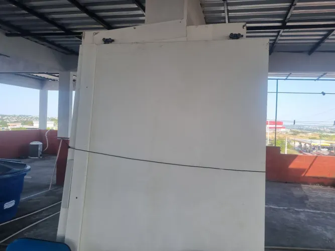 Gesso acartonado usado