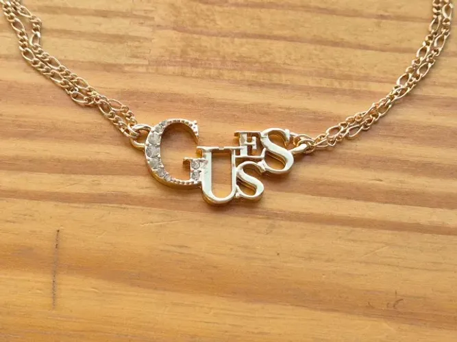 Colar Original Guess. Corrente Dupla Com Logo. Dourado. Novo