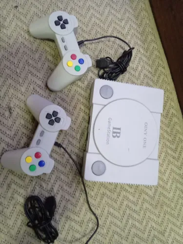Clone da nintendo 8 bits 600 jogos na memória 