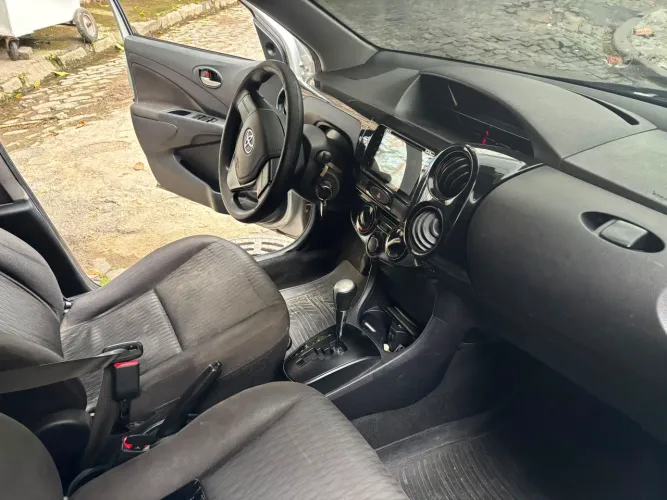 Toyota Etios X Sedan 1.5 Flex 16V 4P Aut. 2020