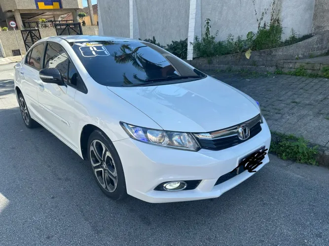 Honda Civic Sedan LXR 2.0 Flexone 16V Aut. 4P 2014