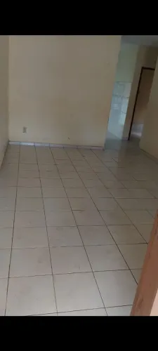 Excelente casa enfrente a Taguatur , próximo a forquilha