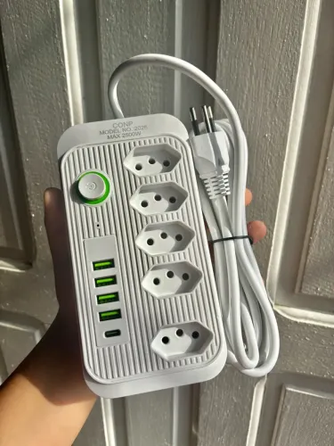 Extensão Elétrica Filtro de Linha | 5 Tomadas + 4 USB | 2 METROS - Nova
