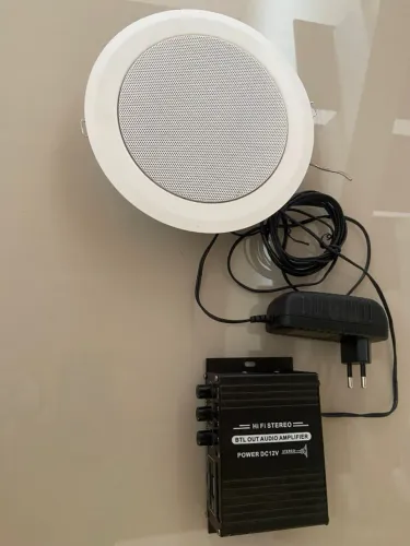 Caixa Acústica De Teto Som Ambiente Arandela Cor Branco + amplificador