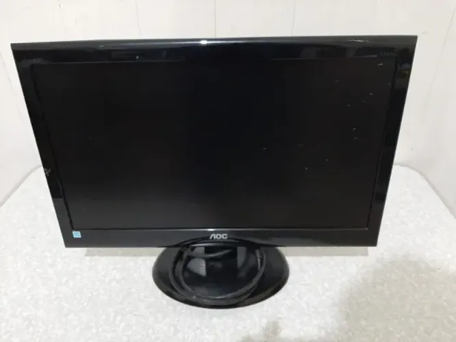 Monitor AOC E2050s Usado