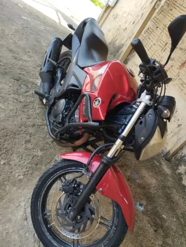 Vendo ou troco moto fazer 250