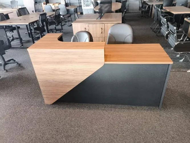 Balcão Atendente de Escritório - 0,93x1,17x0,61cm - OFERTA!!