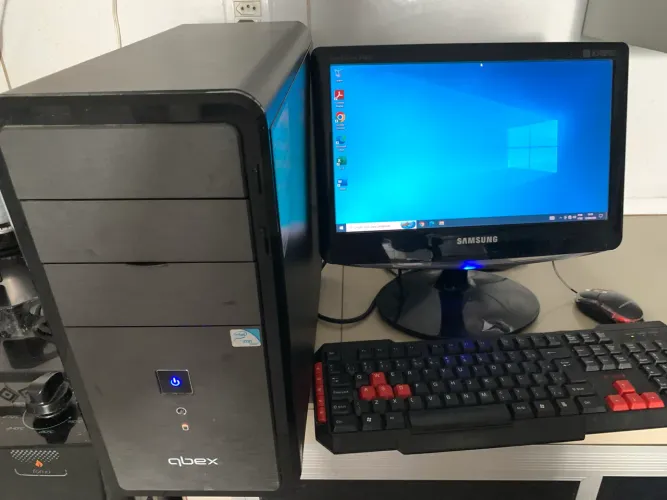 Computador completo semi novo 