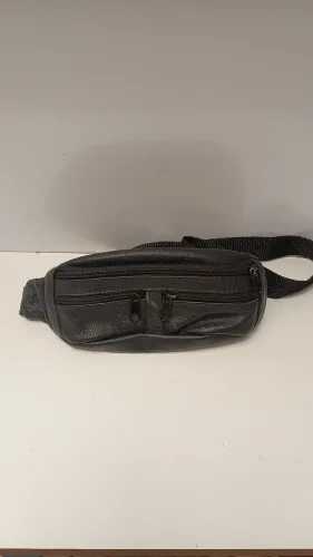 Pochete masculina preta de couro 20 x 10 cm
