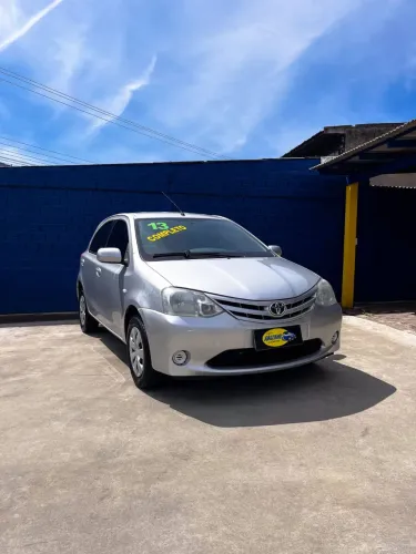 Toyota Etios 1.3 Flex 16V 5P Mec. 2013
