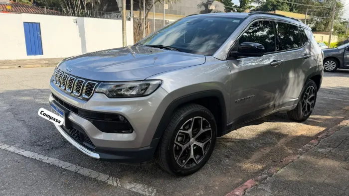 Jeep Compass Long. T270 1.3 TB 4X2 Flex AUT 2025