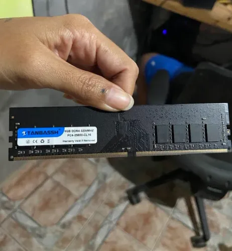 Memória RAM DDR4 - 8GB 3200MHZ