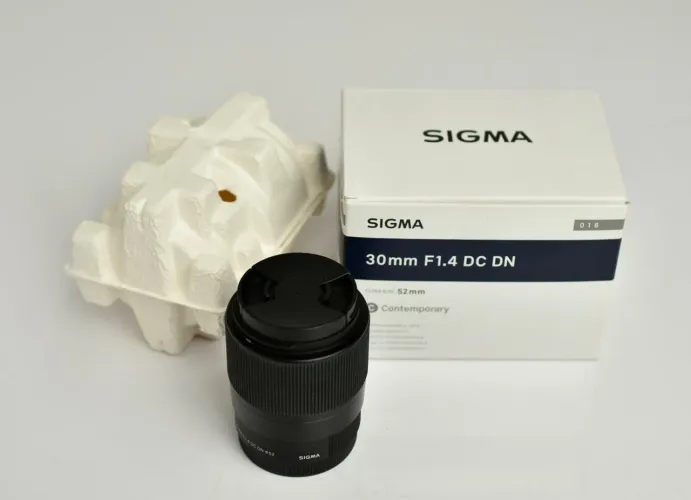 Lente Sigma 30mm F/1.4 Dc Hsm Para Nikon -
