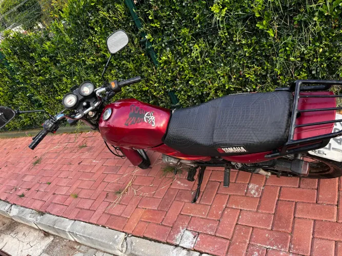 YBR 125 MOTO ECONÔMICA