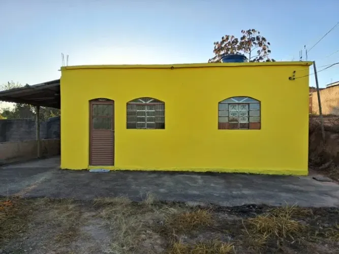 Casa 2 Quartos No Bairro Eldorado (Francelinos) Juatuba-MG