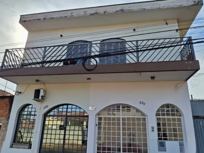Casa/Sobrado Pirassununga/SP 2 dormts + garagem