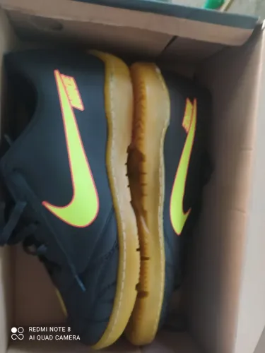 Tenis