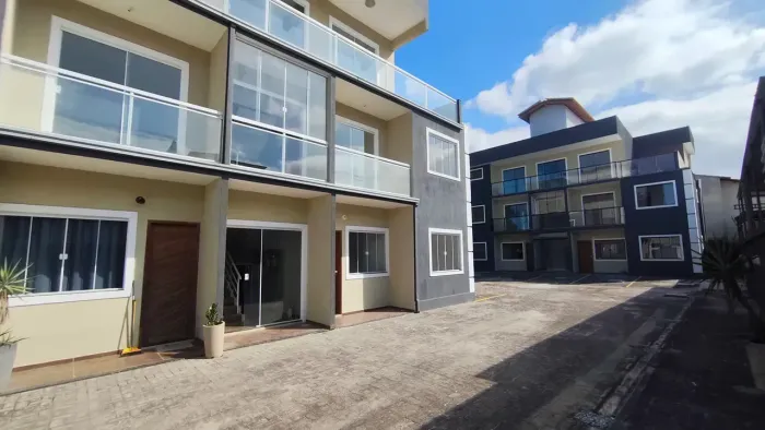 Imóvel para venda tem 65 metros quadrados com 2 quartos em Chácara Mariléa - Rio das Ostra