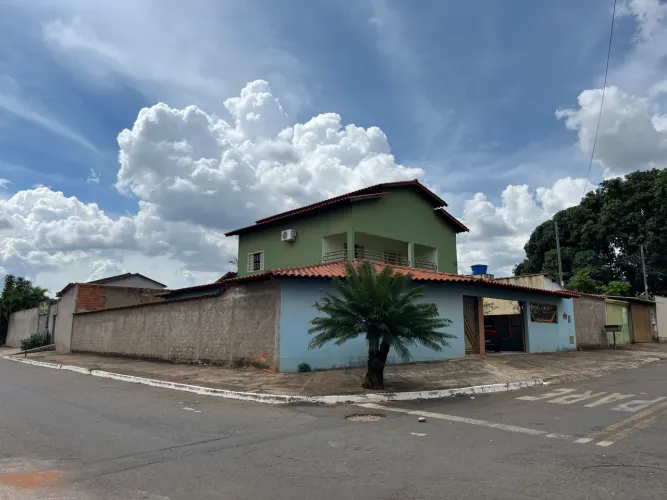 Sobrado Jardim Fonte Nova Sobrado com 4 Quarto(s) e 3 banheiro(s) à Venda, 146.63 por R$ 1