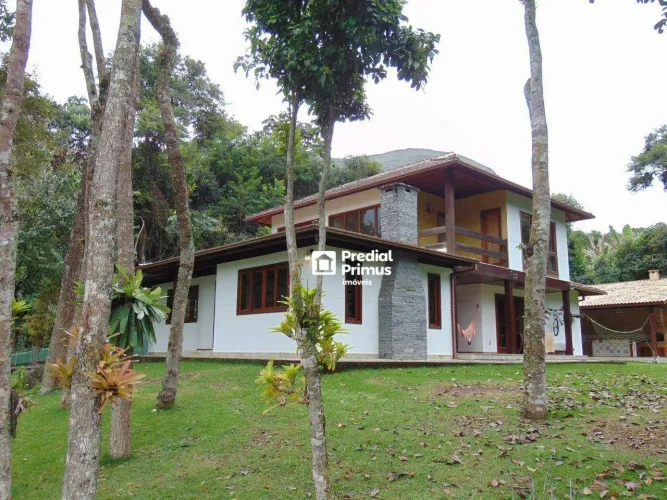 Casa com 4 dormitórios à venda, 270 m² por R$ 2.100.000,00 - Ponte da Saudade - Nova Fribu