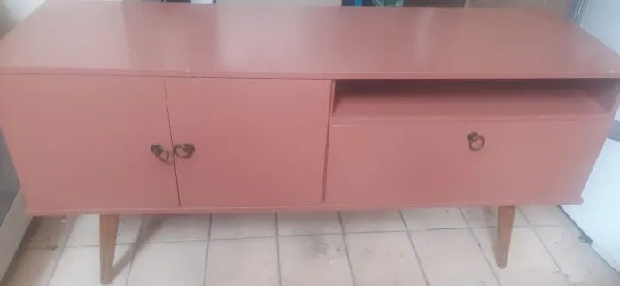 Rak em ótimo estado